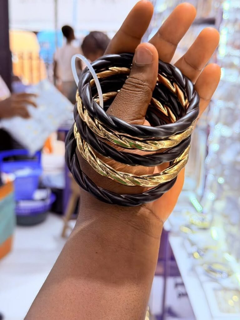 Acrylic Bangle Set