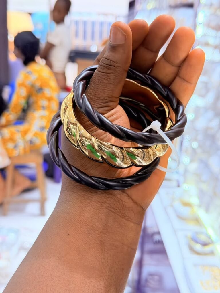 Acrylic Bangle Set