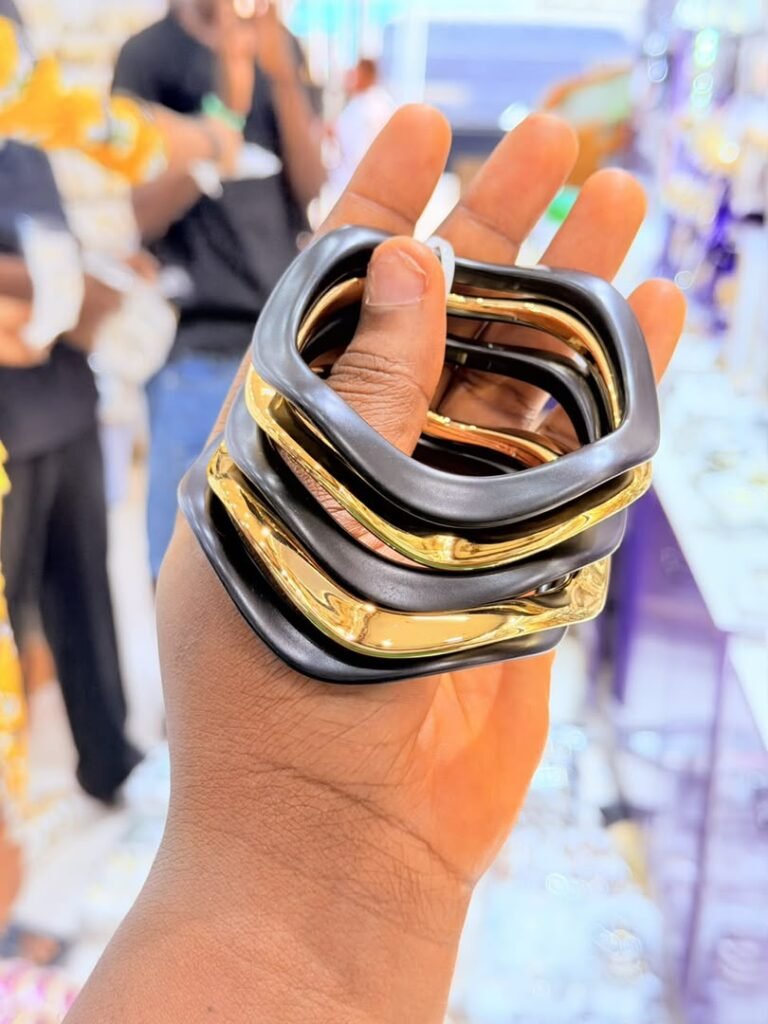 Acrylic Bangle Set