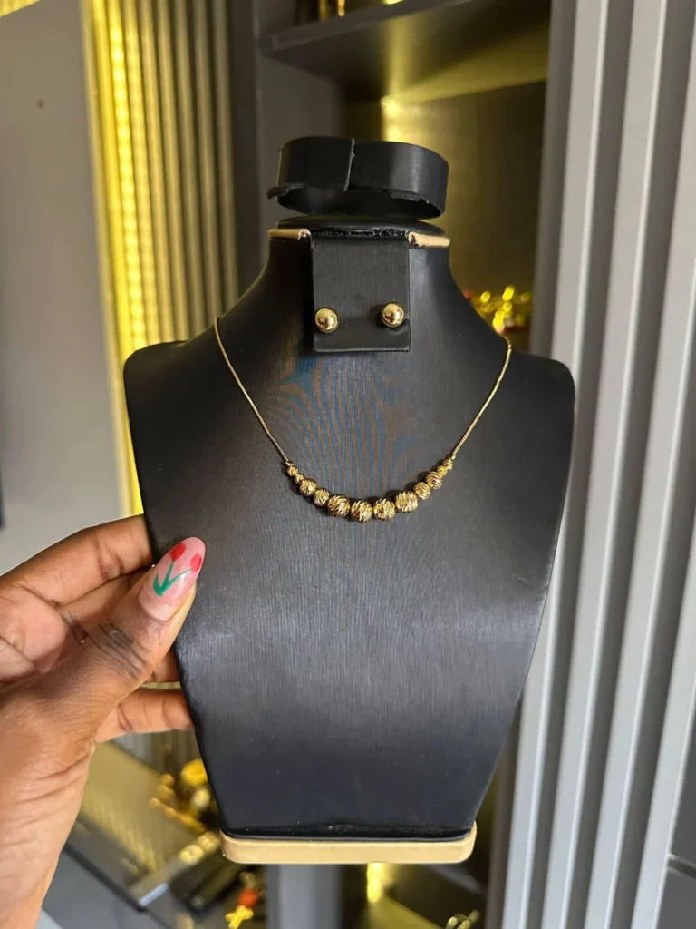 Ball Necklace